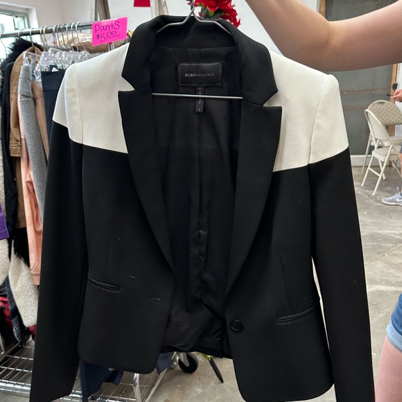 Bcbg - Picture 1 of 3